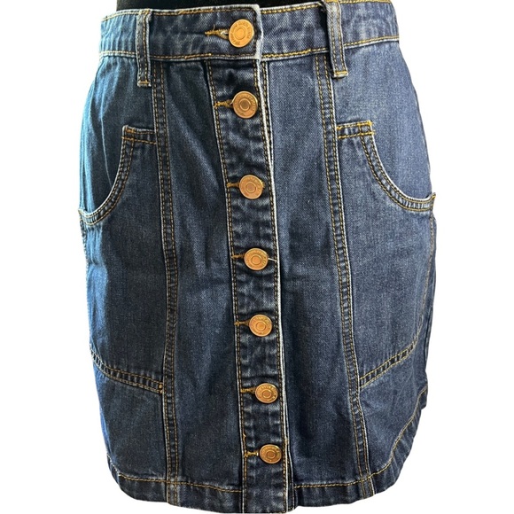 stradivarius Dresses & Skirts - STRADIVARIUS Mini Button Front Denim Jean Skirt Sz 4